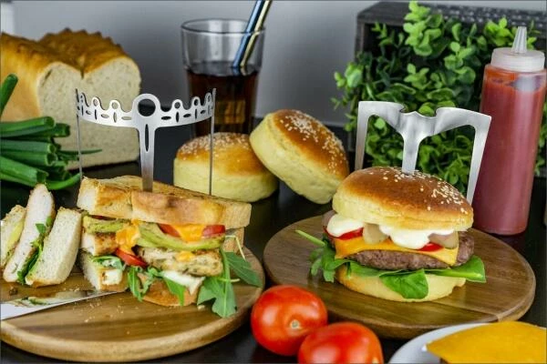 Lurch Burgerspieß Queen Mit Teller 6 Lurch Burgerspieß Queen Mit Teller – Bild 4