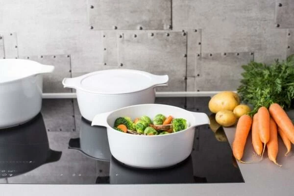 Eschenbach Topf Mit Deckel Cook & Serve In Weiß 18 Cm / 1,5 Liter 7 Eschenbach Topf Mit Deckel Cook & Serve In Weiß 18 Cm / 1,5 Liter – Bild 5