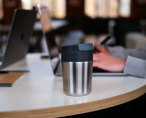 Joseph Joseph Isolierter Reisebecher SIPP 5 Joseph Joseph Isolierter Reisebecher SIPP – Bild 3